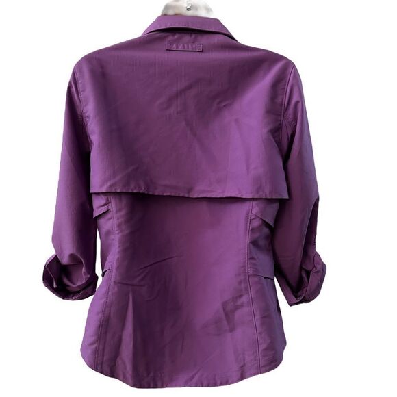 Duluth ~ Lilac Purple Women’s Top ~ snap button closure~ zipped pockets~ size XS - Picture 5 of 8